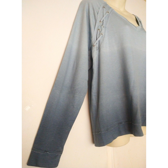 Women's MUDD Long Sleeve Blue Dip Dye Pullover Shirt Soft Comfy Size LG NWT - Picture 5 of 10
